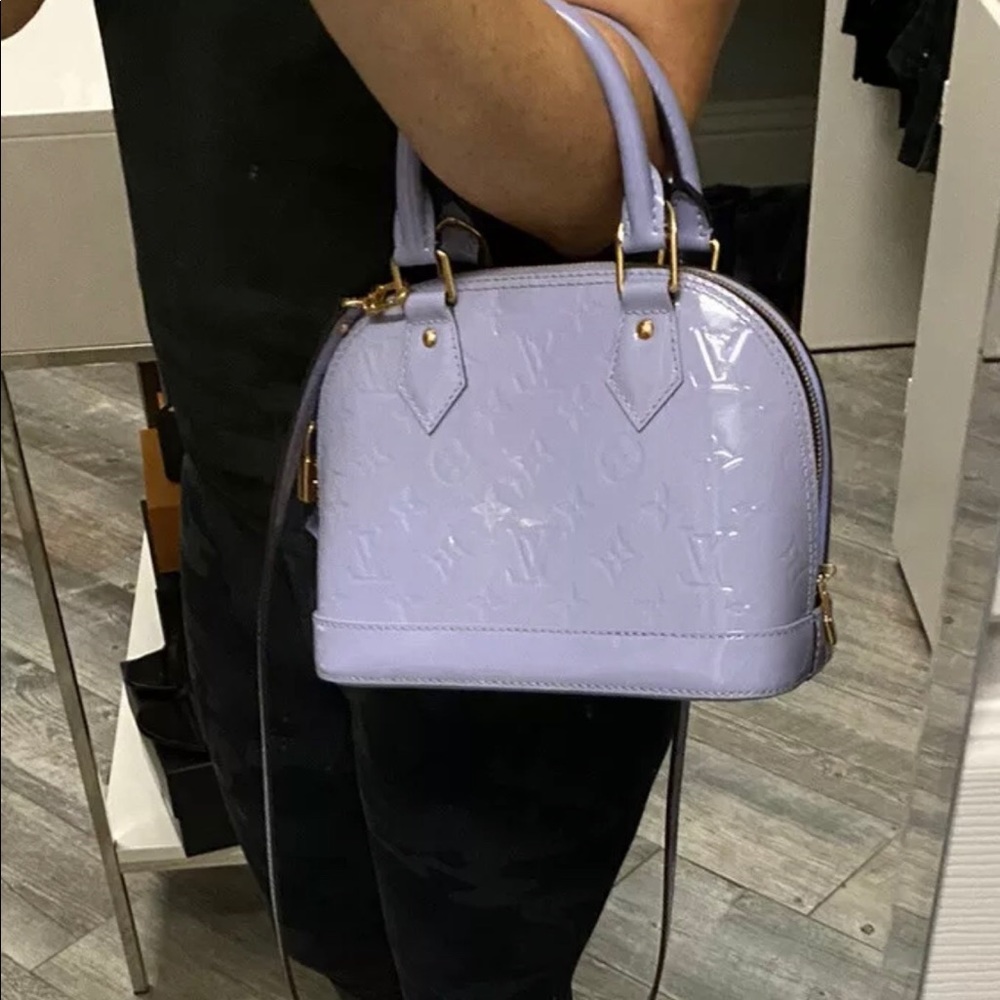louis vuittons handbags authentic